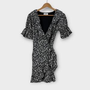 Sabo Skirt Women’s Size Small Black Floral Print Ruffle Kahlia Wrap Mini Dress